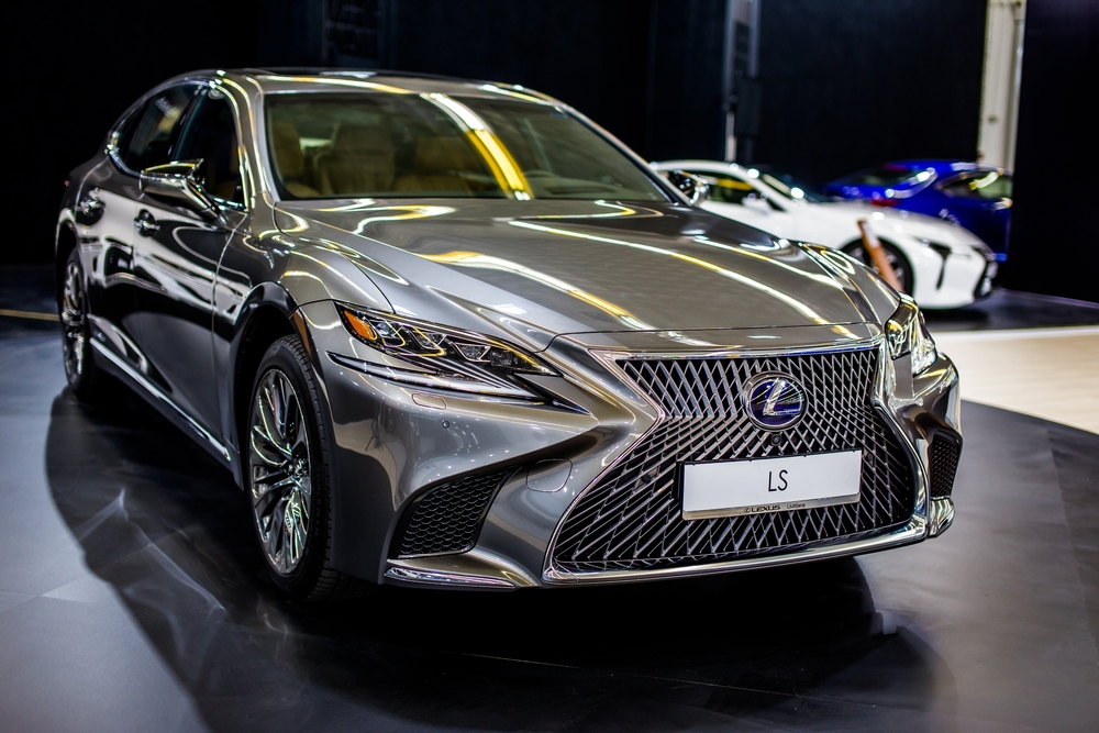 السيدان الفاخرة