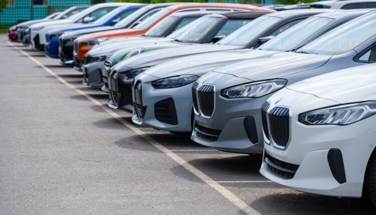 السيارات رخيصة في دبي