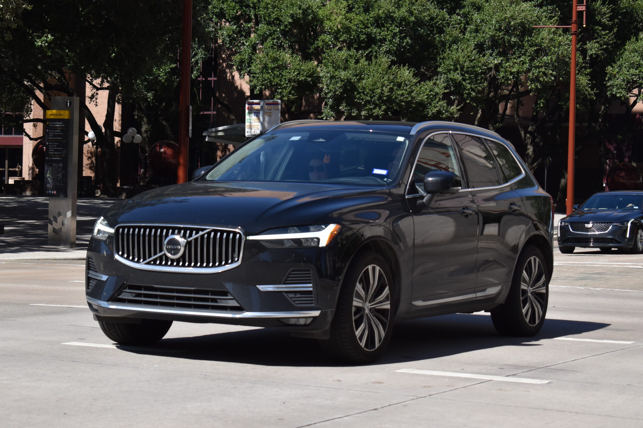 سيارات فاخرة