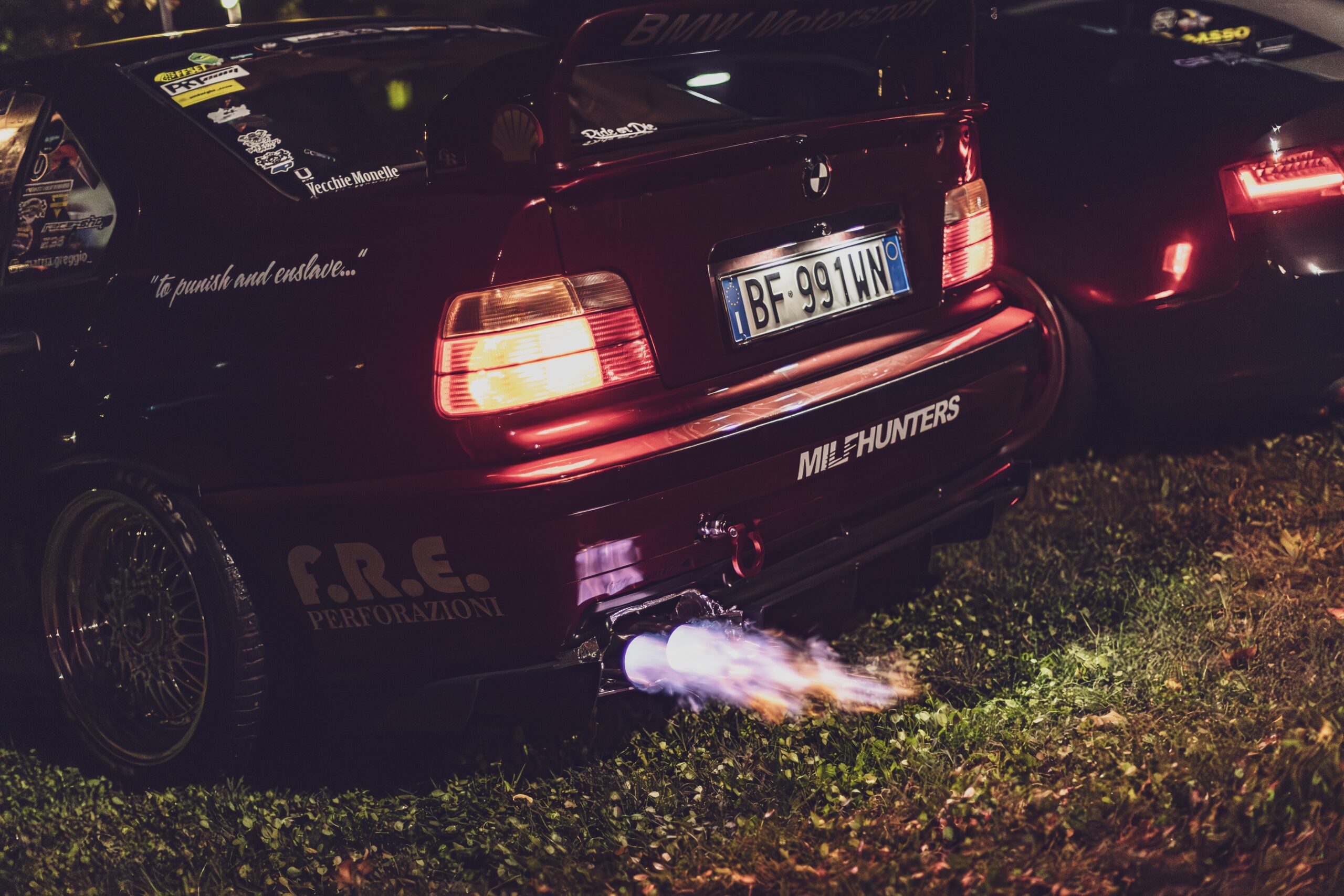 غرامات على السيارات الصاخبة