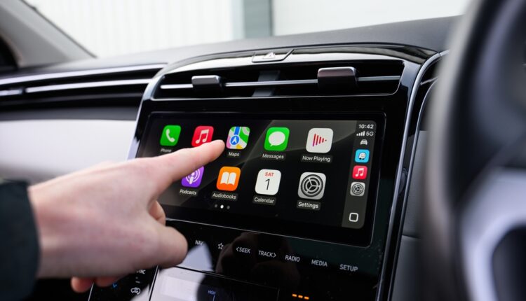 نظام أبل كار بلاي