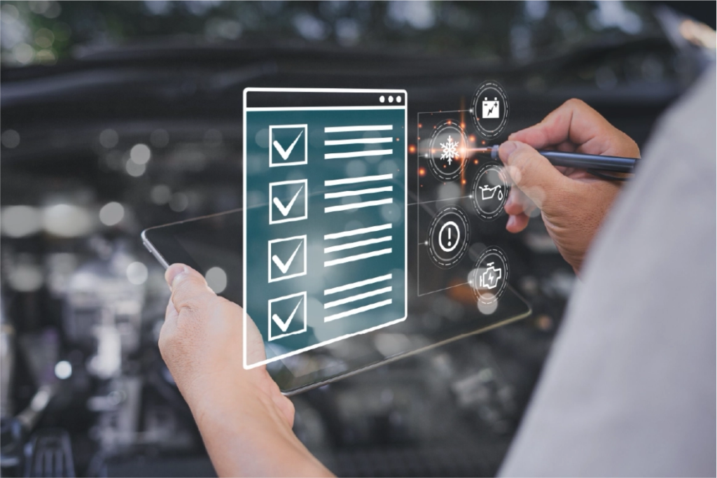 Checklist and icons illustrating ways to reduce car insurance costs in the UAE