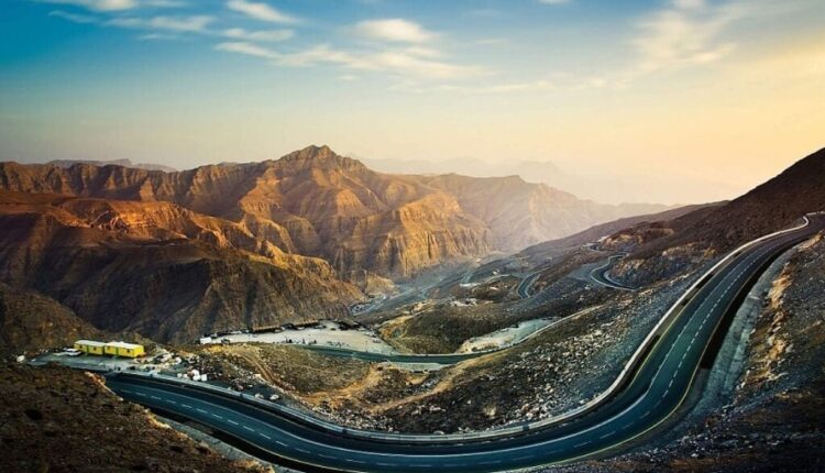 رحلات الطرق