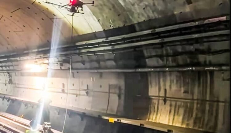 طائرات الدرون