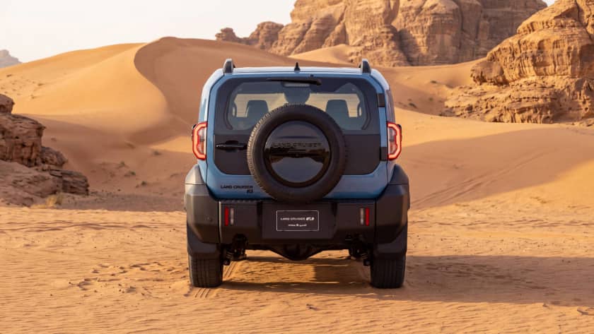 Toyota Land Cruiser FJ rear