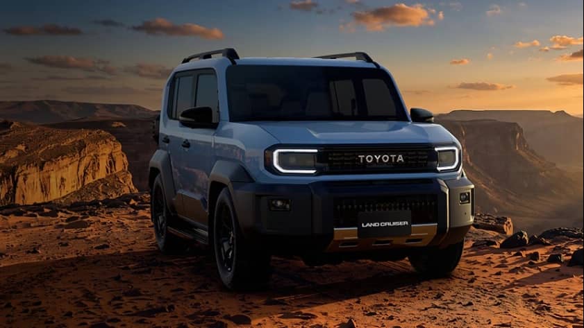 Toyota Land Cruiser FJ front