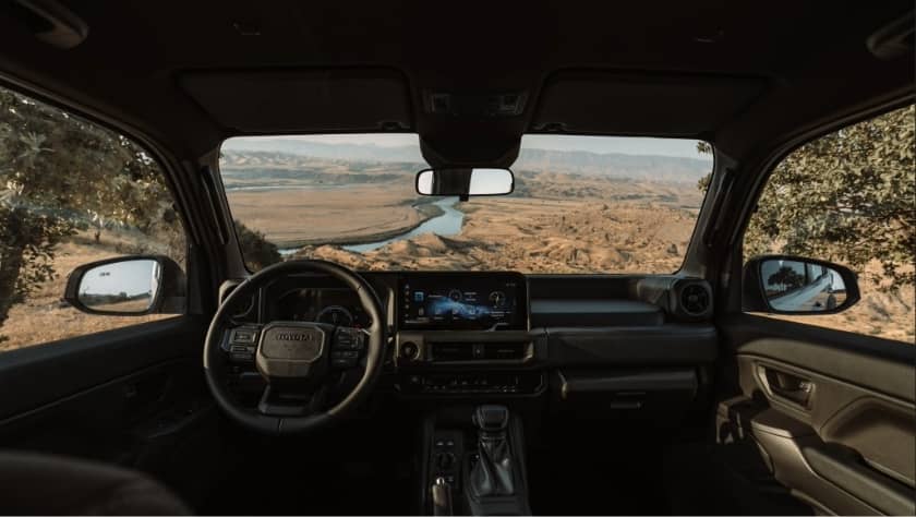Toyota Land Cruiser FJ dashboard